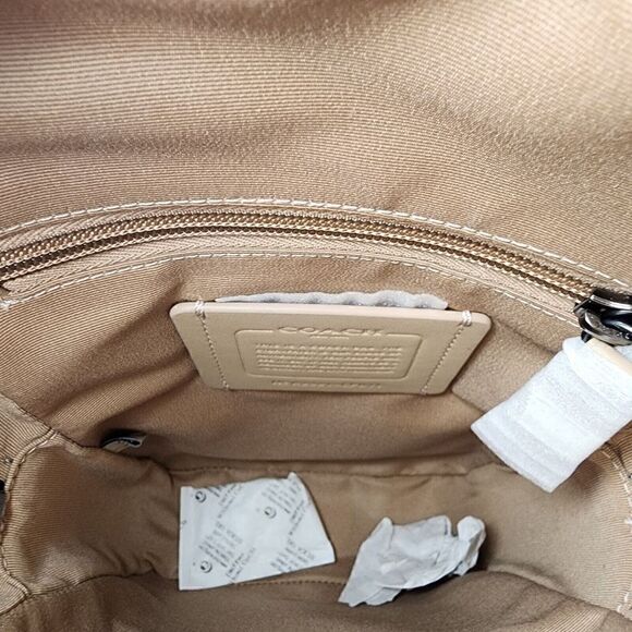 NWT Coach CP071 Sullivan Pack in Signature Canvas & Leather Black/Chalk - Picture 6 of 7